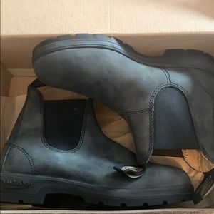 Women’s Blundstone boots